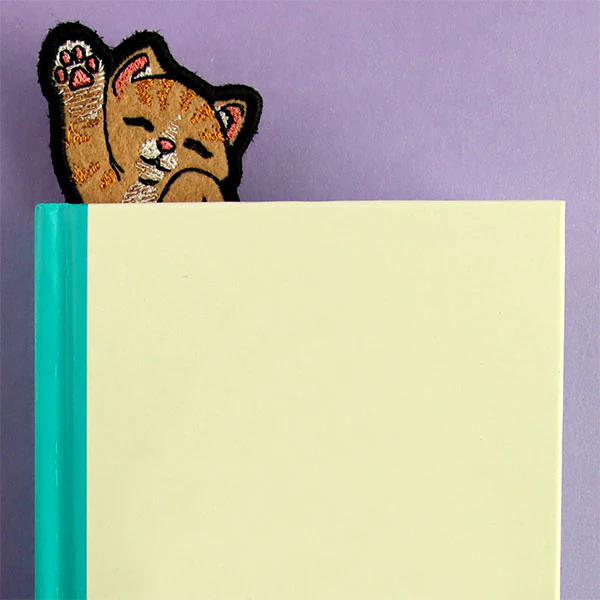 Reaching for Cuddles Cat Bookmark (In-the-Hoop) - Image 8